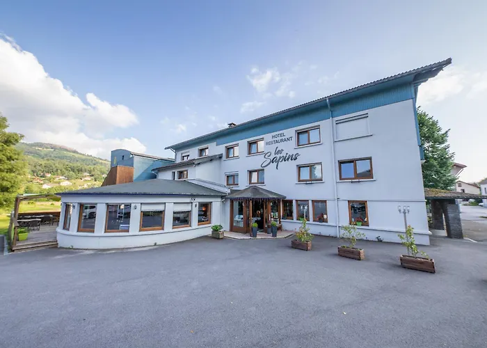 Logis Hotel Les Sapins